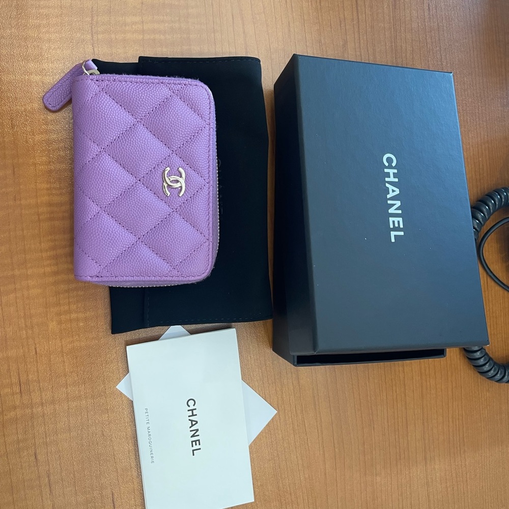 CHANEL PURPLE CAVIAR CARDHOLDER